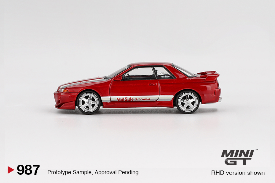 MiniGT - 987 - Nissan Skyline GT-R (R32) VeilSide Combat C-I Gem Red